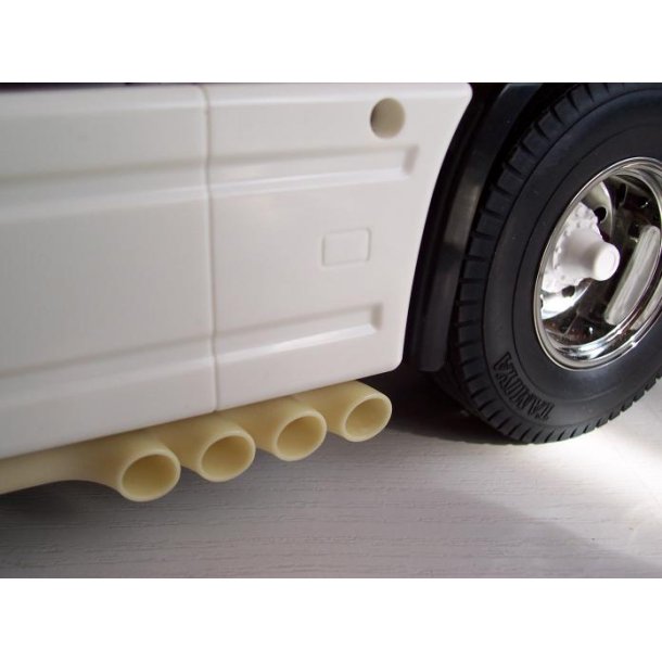 Udst�dningsr�r, quattro pipe