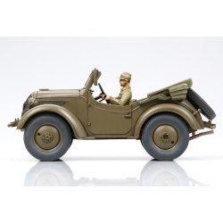 Japanese 4x4 Light Vehicle Type 95 Kurogane