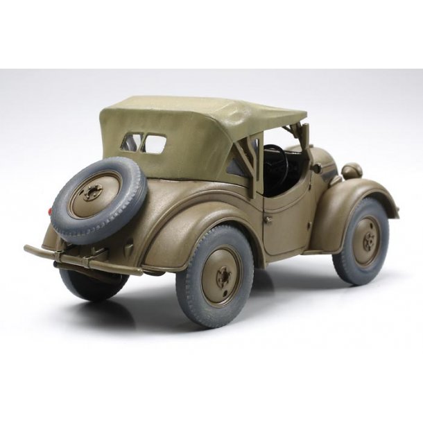 Japanese 4x4 Light Vehicle Type 95 Kurogane