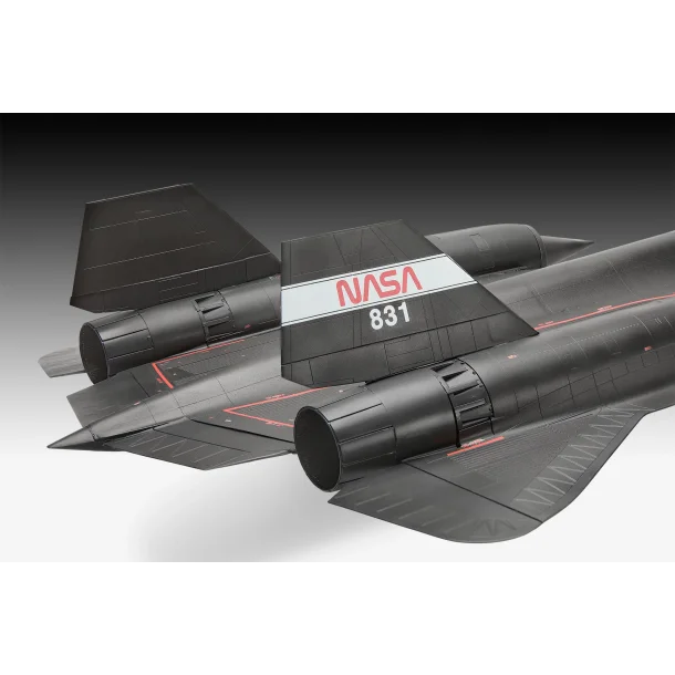 Lockheed SR-71B Blackbird