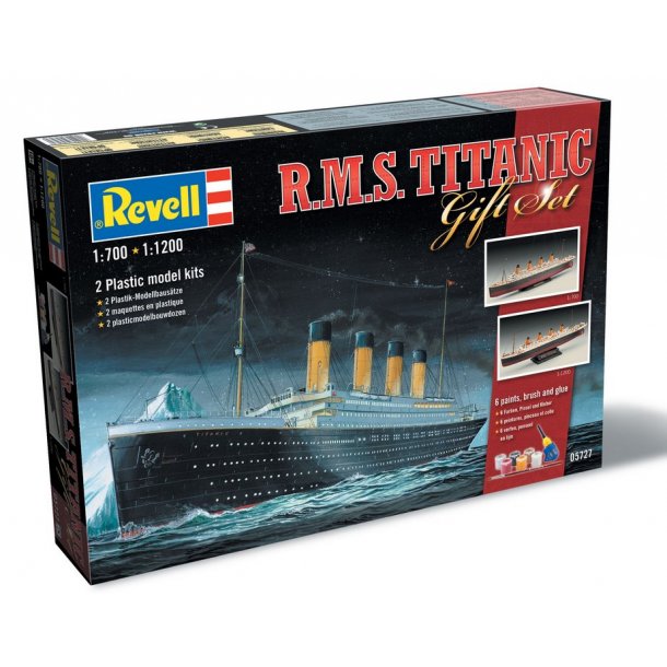 R.M.S. Titanic - Gaves&aelig;t med 2 modeller