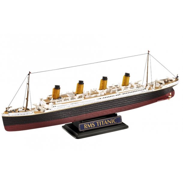 R.M.S. Titanic - Gavest med 2 modeller
