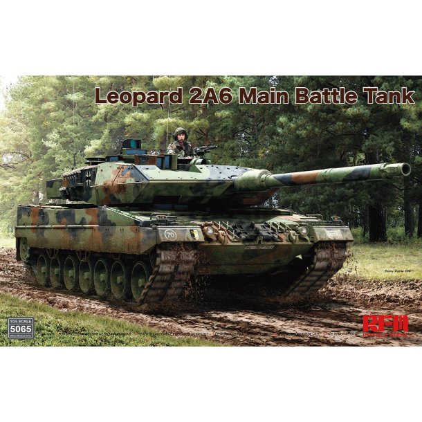 Leopard 2A6 Main Battle Tank with workabletrack links (without interior)