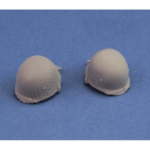 U.S. hjelme WWII og senere samt danske, skala 1/16