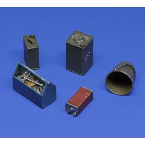 Vrktjskasse, oliekander og spand, skala 1/16