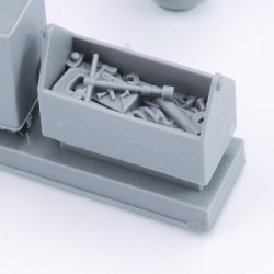 Vrktjskasse, oliekander og spand, skala 1/16