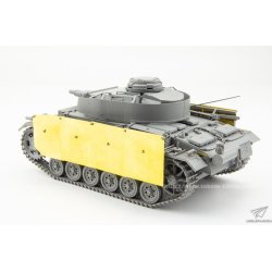 Pz.Kpfw.III Ausf. N mit Sch&uuml;rzen