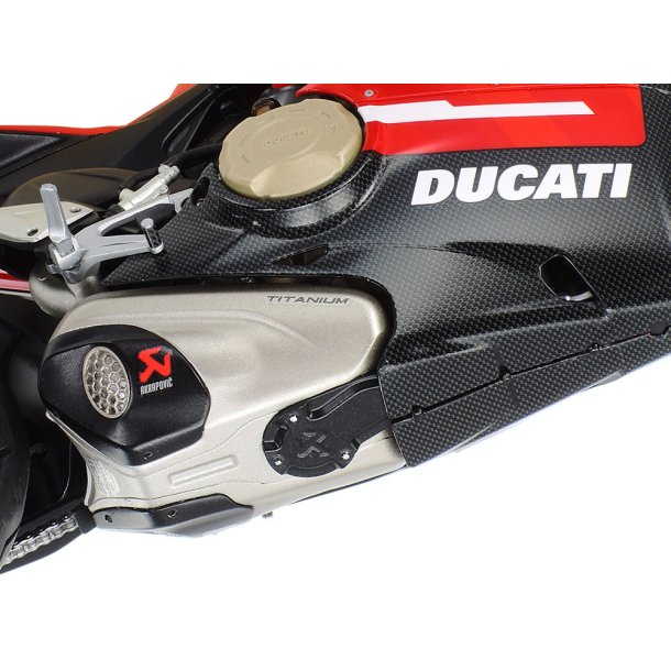Ducati Super Leggera V4