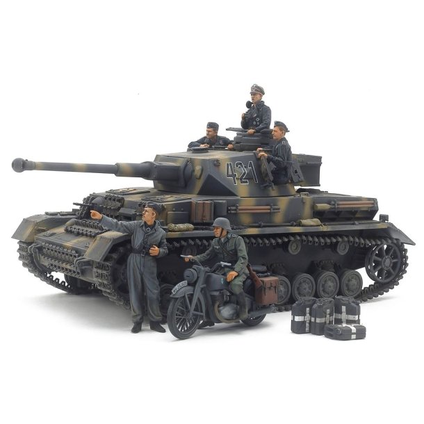 Panzerkampfwagen IV Ausf.G Early &amp; Motorcycle