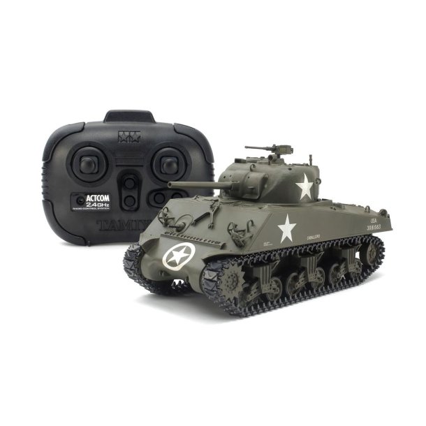 U.S. Medium Tank M4A3 Sherman med komplet radiostyring