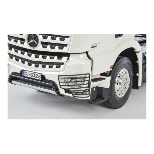 Mercedes-Benz Arocs 3363 6 x 4 Classic Space