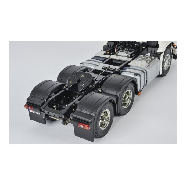 Mercedes-Benz Arocs 3363 6 x 4 Classic Space