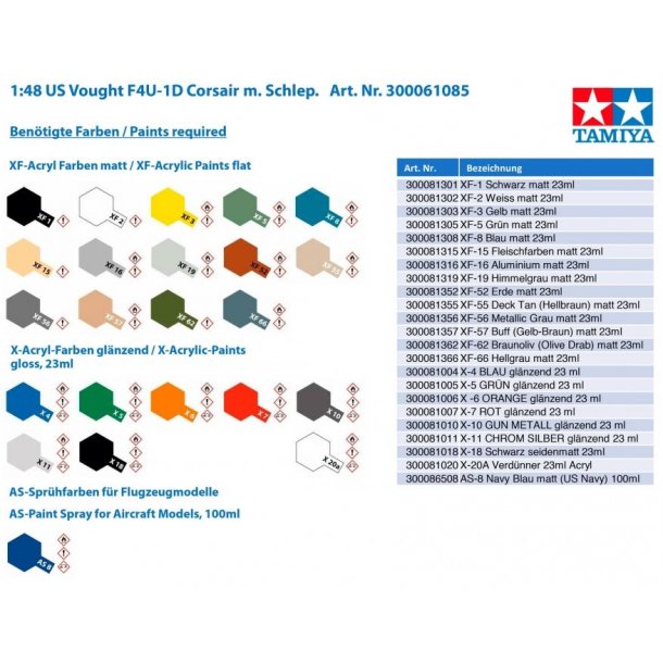 Vought F4U-1D Corsair w/ &acute;Moto-Tug&acute;