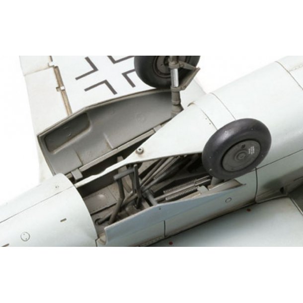 Heinkel He162 A2 Salamander