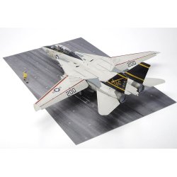 Grumman F-14A Tomcat (Late Model) Carrier Launch Set