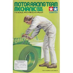 Tamiya Mekaniker stende, skala 1/12