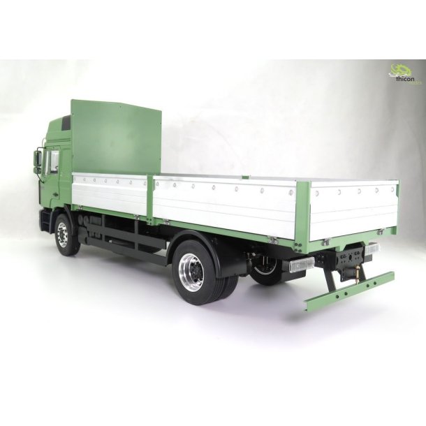 MAN F2000 2-akslet lastbil med fladt lad