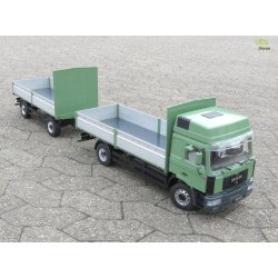 MAN F2000 2-akslet lastbil med fladt lad