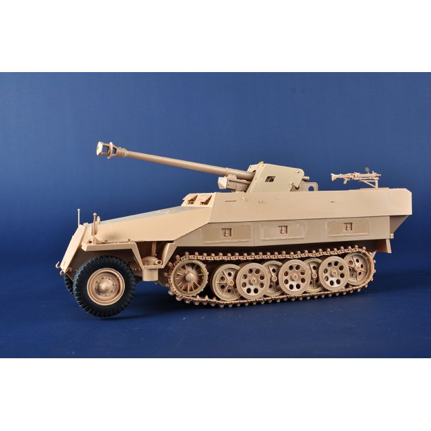 Sd.Kfz 251/22D, skala 1/16