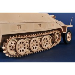 Sd.Kfz 251/22D, skala 1/16