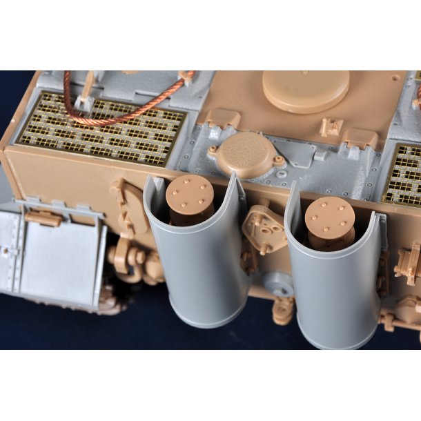 Pz.Kpfw.VI Ausf.E Sd.Kfz.181 Tiger I (Late Production), skala 1/16