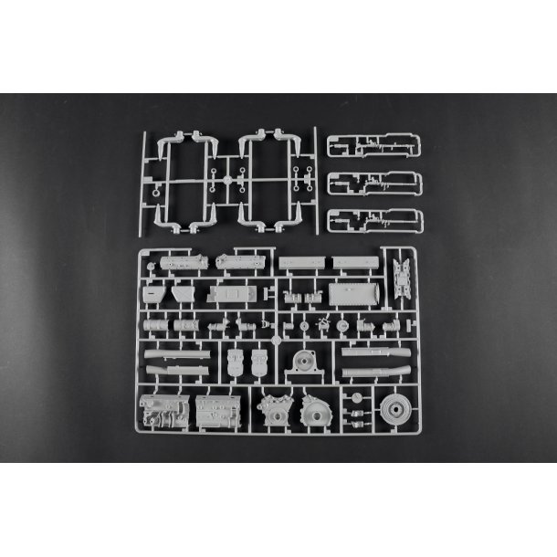 Pz.Kpfw.VI Ausf.E Sd.Kfz.181 Tiger I (Late Production), skala 1/16