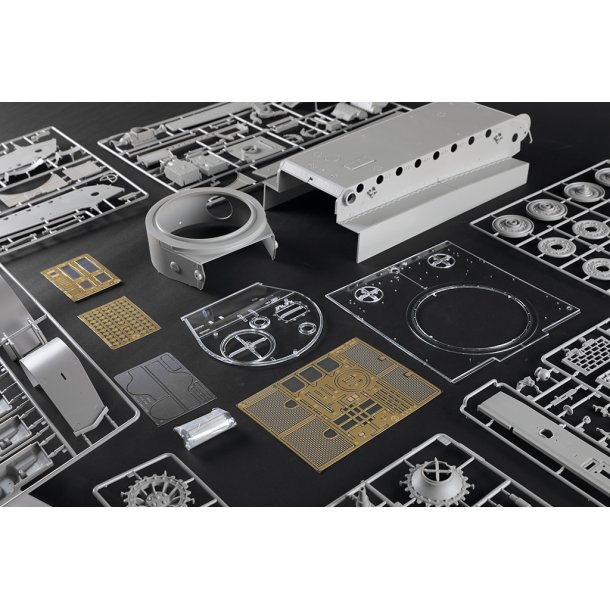 Pz.Kpfw.VI Ausf.E Sd.Kfz.181 Tiger I (Late Production), skala 1/16