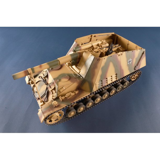 German Sd.Kfz.165 Hummel (Late Production), skala 1/16