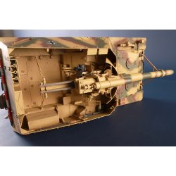 German Sd.Kfz.165 Hummel (Late Production), skala 1/16