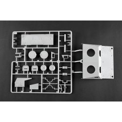 German Sd.Kfz.165 Hummel (Late Production), skala 1/16