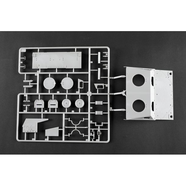 German Sd.Kfz.165 Hummel (Late Production), skala 1/16