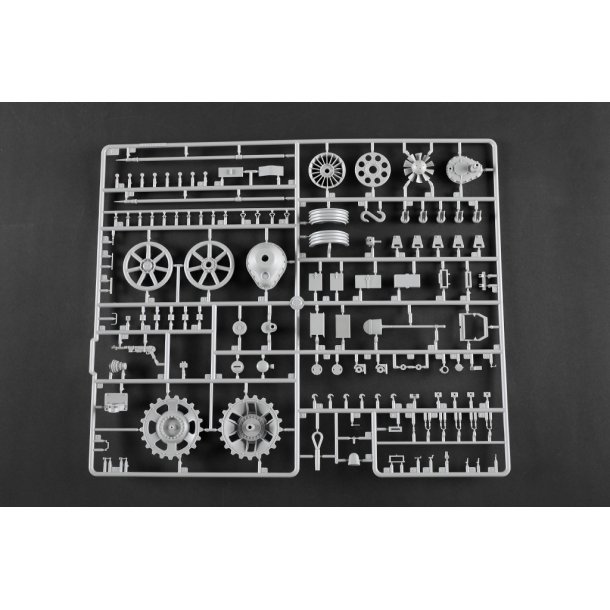 German Sd.Kfz.165 Hummel (Late Production), skala 1/16