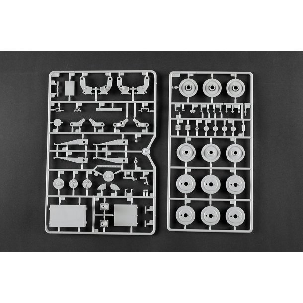 German Sd.Kfz.165 Hummel (Late Production), skala 1/16