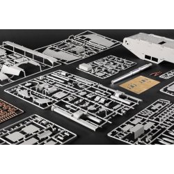 German Sd.Kfz.165 Hummel (Late Production), skala 1/16