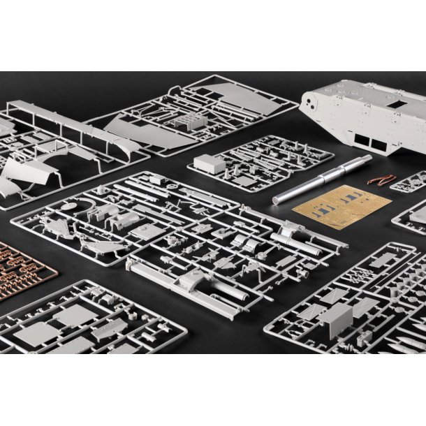German Sd.Kfz.165 Hummel (Late Production), skala 1/16