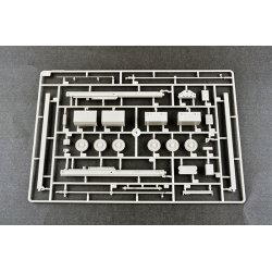 M142 High Mobility Artillery Rocket System (HIMARS)