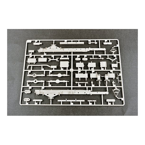 M142 High Mobility Artillery Rocket System (HIMARS)