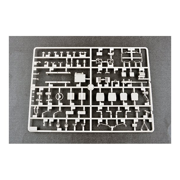 M142 High Mobility Artillery Rocket System (HIMARS)