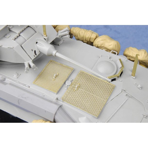 LAV-25 &acute;PIRANHA&acute; SLEP (Service Life Extension Program)