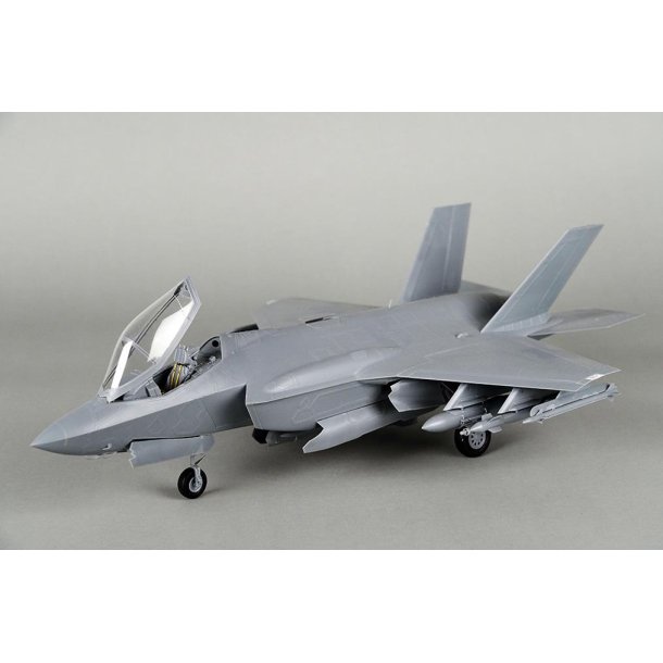Lockheed Martin F-35A Lightning II, skala 1/32