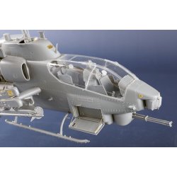 AH-1W Super Cobra (Turned Exhaust), skala 1/35 