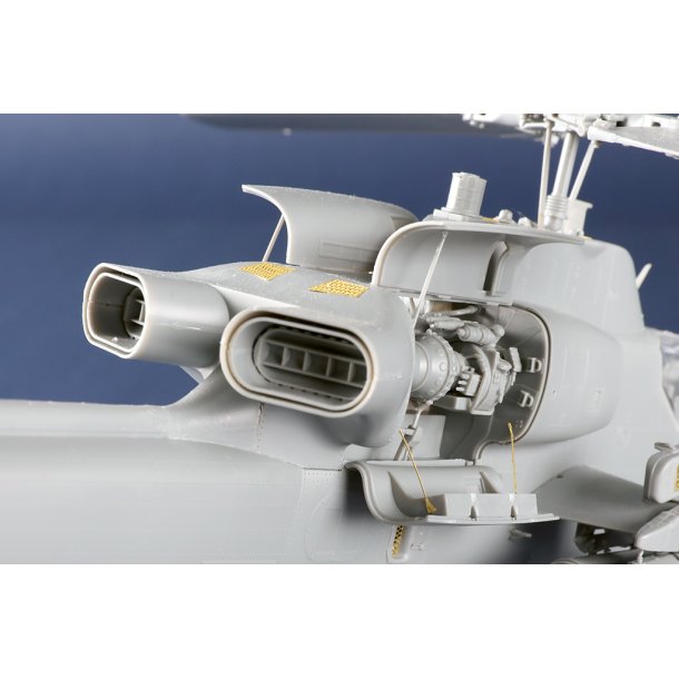 AH-1W Super Cobra (Turned Exhaust), skala 1/35 