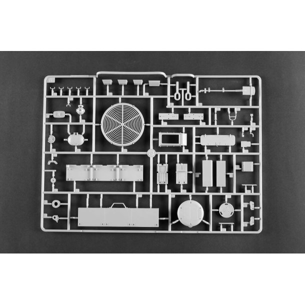German Leopard 2A6 MBT, skala 1/16
