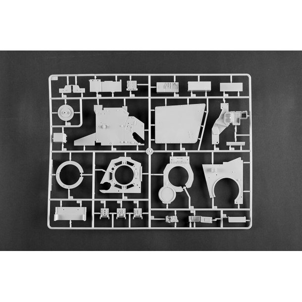 German Leopard 2A6 MBT, skala 1/16